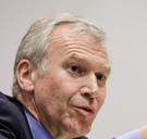 Leterme zet Reynders uit de wind in Kazakhgate-commissie