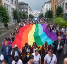 Man (21) opgepakt na dreigtweet over Antwerp Pride, wapens gevonden bij huiszoeking