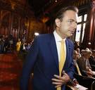 Hoofdredacteur De Standaard verwijt De Wever pestgedrag en vergelijkt hem met Trump