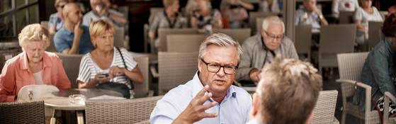 Carl Devos: “Ik denk dat veel CD&V’ers liever opnieuw met links zouden regeren”