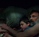 ‘Cargo’: baardige binnenvetters op een boot ★★★✩✩