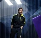 Graaiende bankiers, een elektro-opera en een boomfetisj: dit zijn onze podiumtips