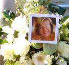 Vijfhonderdtal mensen neemt afscheid van Rita Deneve

