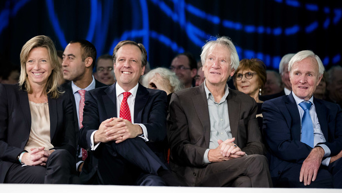 Pechtold richt vizier op Rutte: 'Een sociaal-liberaal' | Nieuws | AD.nl