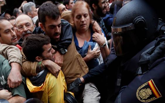 Spaanse regering wil crisis in Catalonië sussen met verkiezingen in de regio