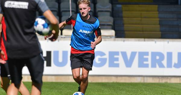 Frank Ross op weg naar contract bij GA Eagles, blessure valt mee - De Stentor