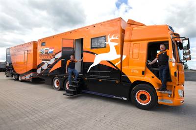 Tractorpullingteam Incredible Deere uit Beek pronkt met zelfgemaakte vrachtwagencombinatie