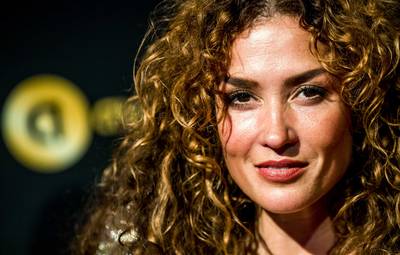 Katja likt slagroom van vingers, André zegt sorry voor overlast