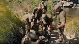Zo jammer! Een heel emotioneel afscheid in 'Special Forces'