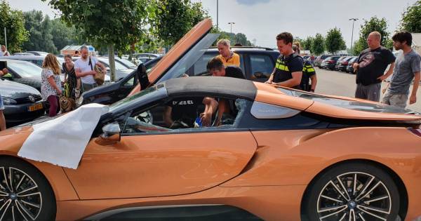 Man Die Husky In Snikhete Bmw Liet Zitten Zegt Met Dood Bedreigd Te Zijn Jace Is Mijn Beste Vriend Home Gelderlander Nl