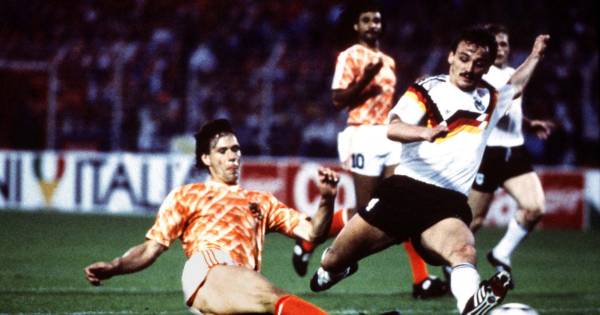 Het Trauma Van 1974 De Wraak Van 1988 En De Afgang Van 1990 Nederlands Voetbal Ad Nl