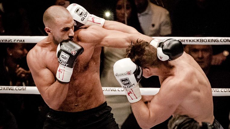 Gevecht Loopt Uit Op Een Anticlimax Badr Hari Geeft Op De Volkskrant