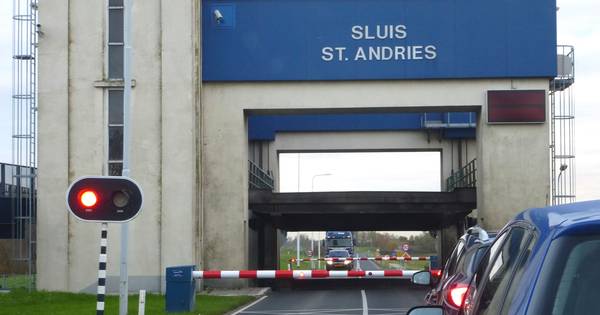 Gemor over sluis Sint Andries in Heerewaarden | Maasdriel - BD.nl