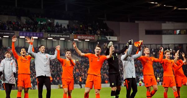Oranje Op Ek Zeer Waarschijnlijk In Groep Met Oekraine Nederlands Voetbal Ad Nl