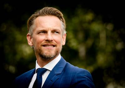 Barry is verliefd op klein wonder, Kim is in een gekke bui