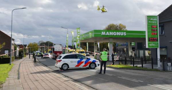 Fietser overleden bij aanrijding met vrachtwagen in Kapellebrug.