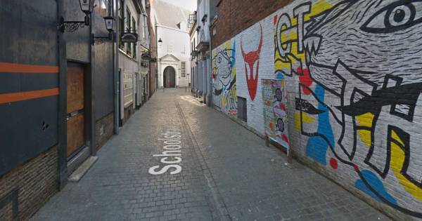Gewonde man in Breda gevonden, zo toegetakeld dat hij er niks over kan vertellen.