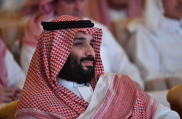 Kroonprins Mohammad bin Salman, zwaar onder vuur vanwege de moord op journalist Khashoggi, tijdens het Future Investment Initiative in Riyad.