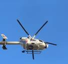 Politie zoekt met man en macht naar geboeide gevangene die ontsnapt na politieverhoor