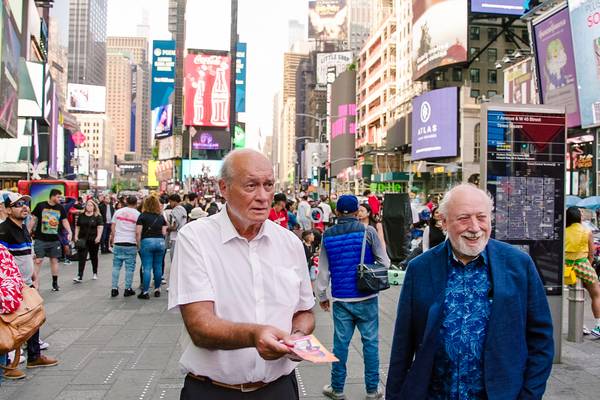 Jacques en Urbain op wereldtournee