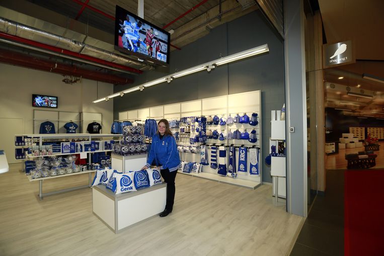 Pop-up fanshop in vernieuwd winkelcentrum | Genk | Regio | HLN