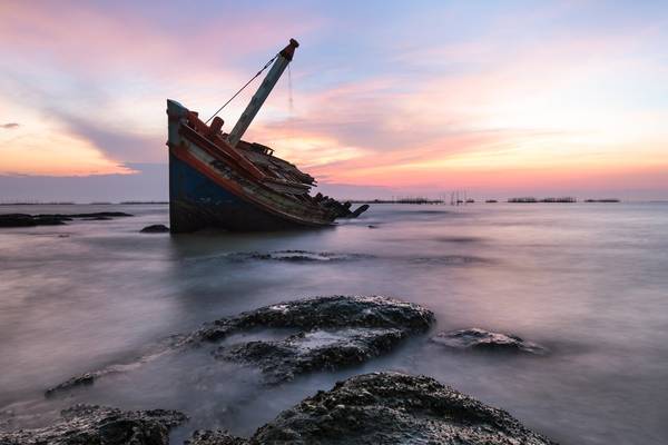 Deep Sea Treasures: World War II: Drain the Ocean