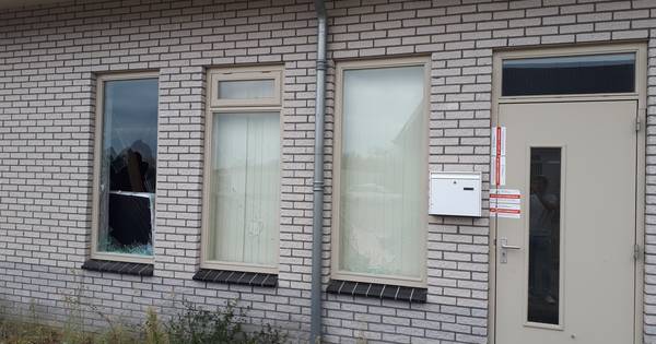 Vandalen houden huis op Hermenzeil in Raamsdonk