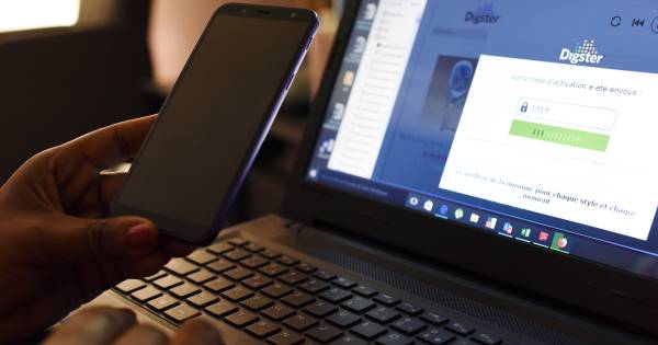 Rotterdam en Capelle aan den IJssel pasten dit systeem eerder toe in een poging om bijstandsfraude op te sporen. .