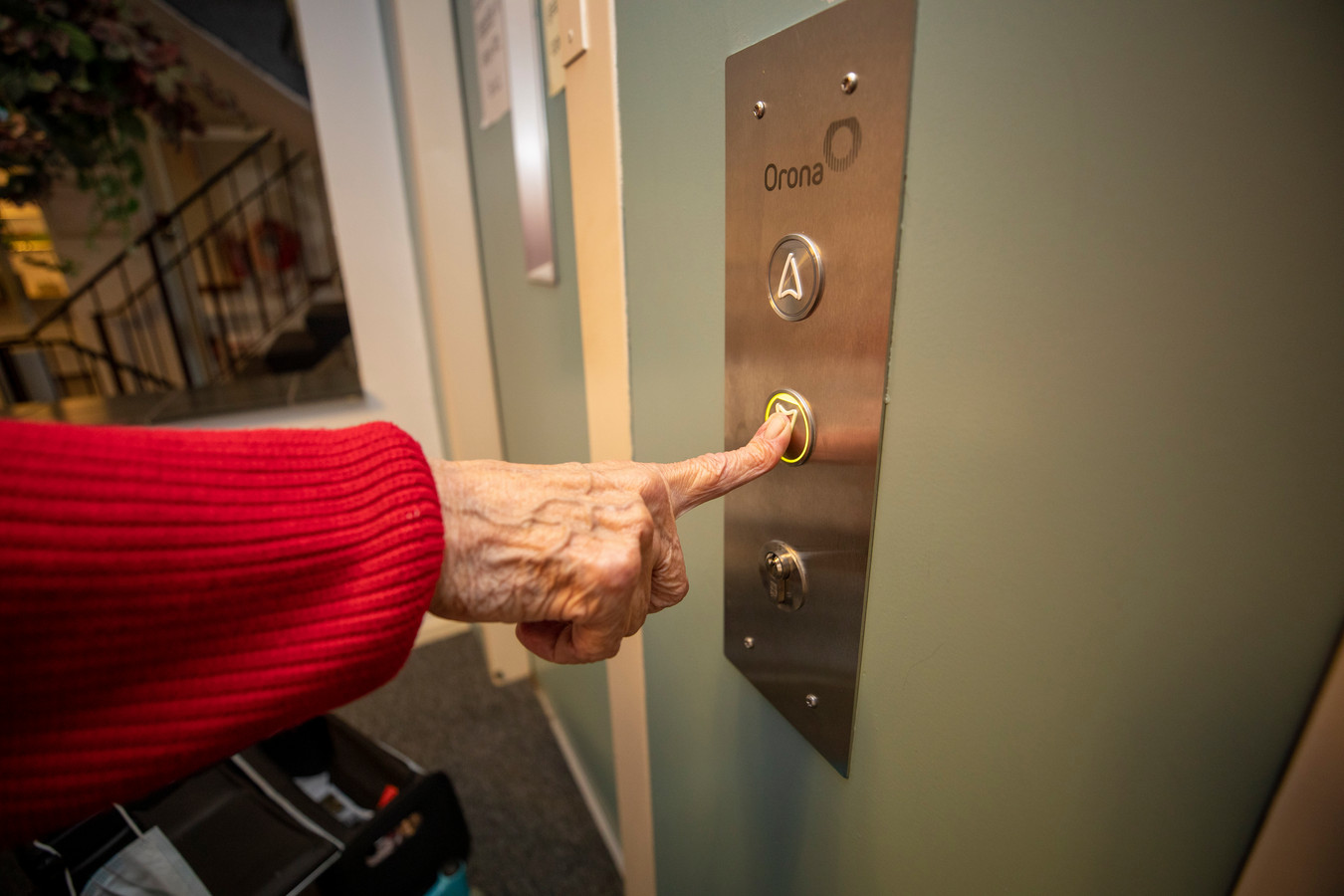 Ouderen ‘gevangen’ in eigen serviceflat door uitvallende liften Foto