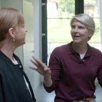 ‘Blind gekocht’-makelaar Sophie Beguin: ‘Ik vind die bijnaam Bulldozer wel leuk’