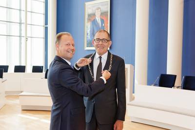 Piet Zoon begonnen als burgemeester in Veenendaal