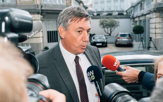 Jambon onderneemt zondag nieuwe landingspoging: dit weten we nu al over het regeerakkoord