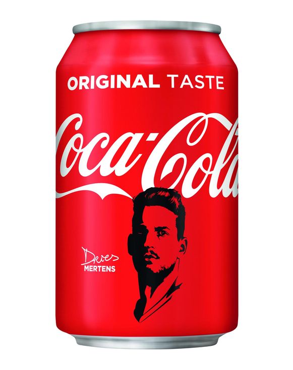 Bram 34 Ontwerpt Duivelse Blikjes Voor Coca Cola Herent In