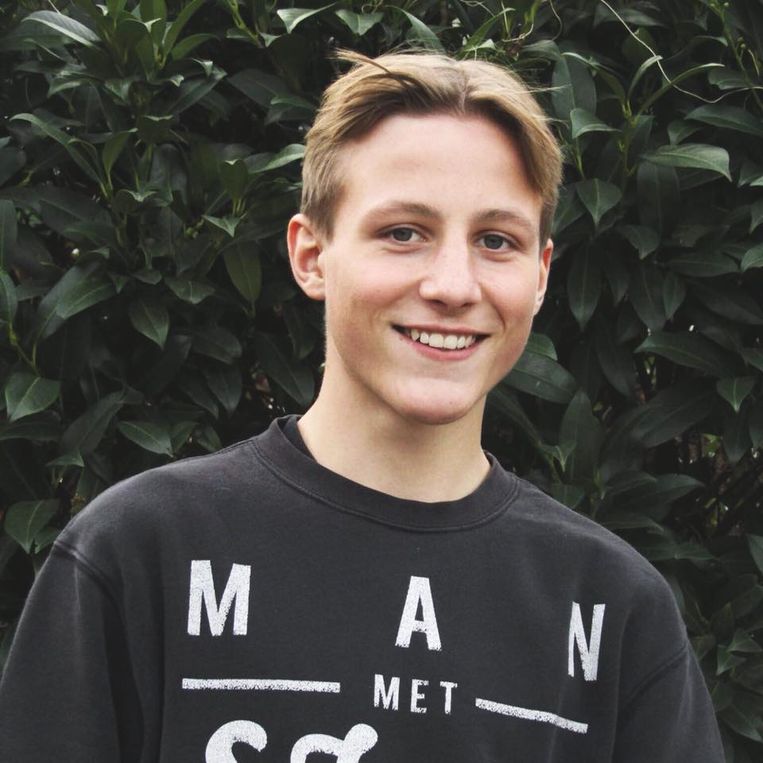 Verrassend Pieter (16) verliest strijd tegen kanker nadat hij ziekte twee FB-54