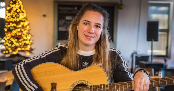 Marieke van Ruitenbeek organiseert een luistersessie, het is ‘Mega-spannend’