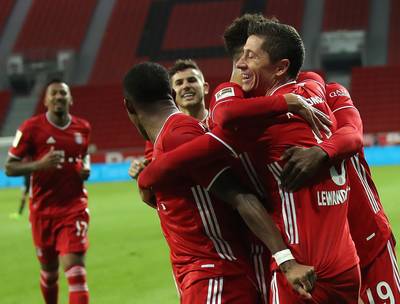 Auteur d'un doublé, Lewandowski offre la victoire au Bayern à la 93e minute