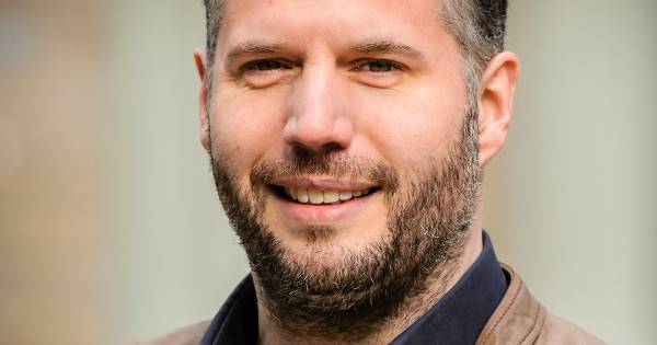 Tijl Beckand Verwelkomt Derde Spruit Moeder Heeft Gevochten