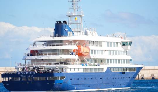 WHO waarschuwt voor meer besmettingen met hantavirus, passagier KLM-vlucht vertoont symptomen