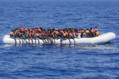Meer actie tegen bootvluchtelingen naar Italië