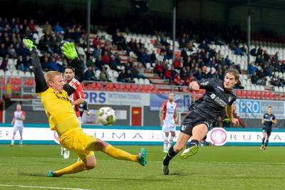 Cambuur, Almere en NEC nemen soepel eerste horde