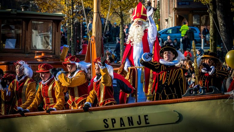 Hij Komt Hij Komt Dit Is De Route Van Sinterklaas In Amsterdam Het Parool