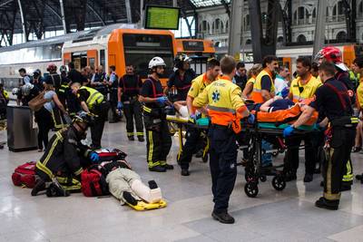 Tientallen gewonden bij treinongeluk Barcelona