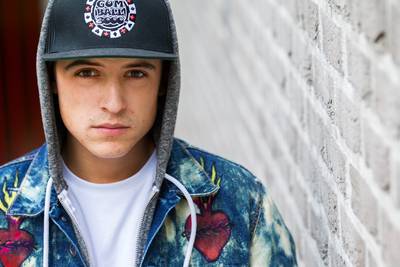 Lil' Kleine geeft jawoord op Ibiza