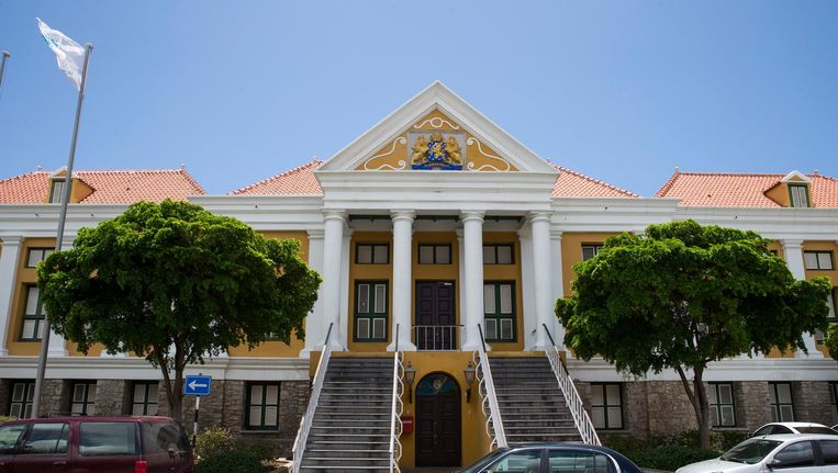 Oud President Centrale Bank Curacao En Sint Maarten Niet
