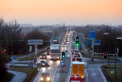 Rhenen wil dat Rijnbrug vier rijstroken krijgt