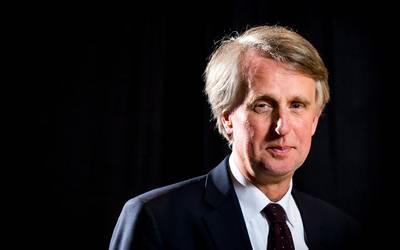 Dick Benschop beoogd opvolger Nijhuis als topman Schiphol