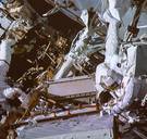 Waarom en hoe Amerika terug wil naar de maan