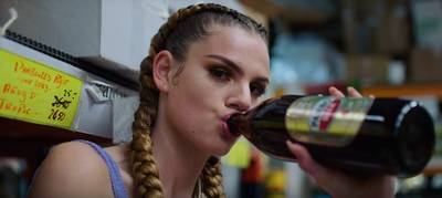 Anti-haatactivist Famke Louise schaamt zich voor treitervideo: 'Domme fout'