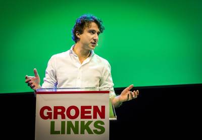 Klaver: Geef ons de sleutel van het gemeentehuis in Nederland