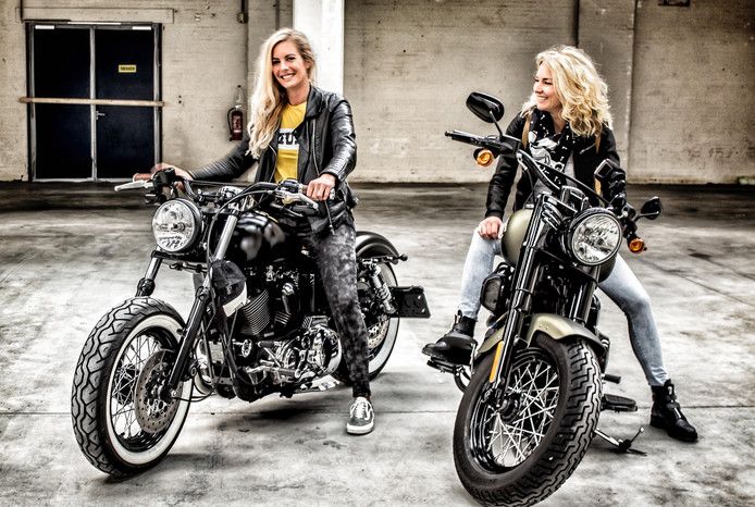 Super Twentse vriendinnen veroveren Instagram met Harley-Davidsons VX-25